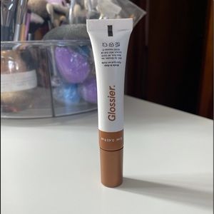 Glossier solar paint